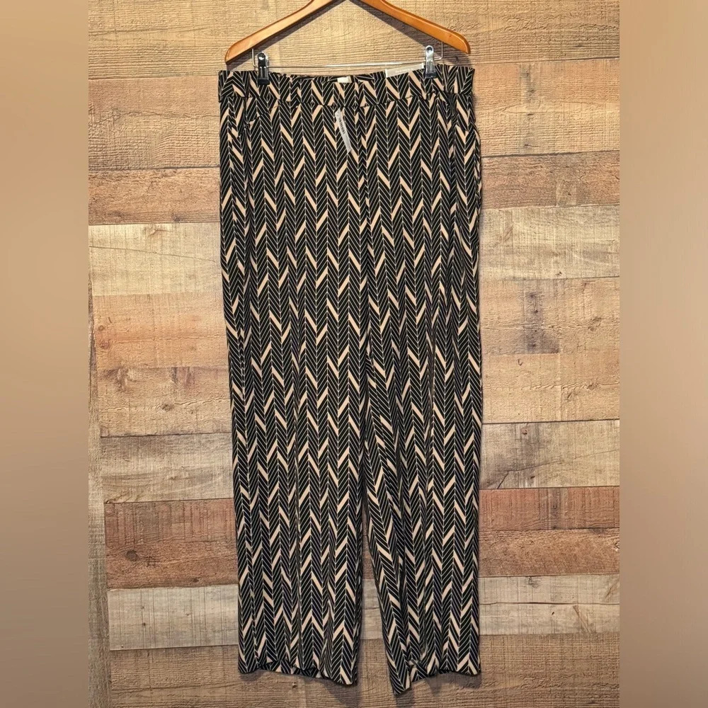🌻 Chico's Drapey Elevated Mitre Print Wide Leg Pant Women's size 3(XL/16) Career